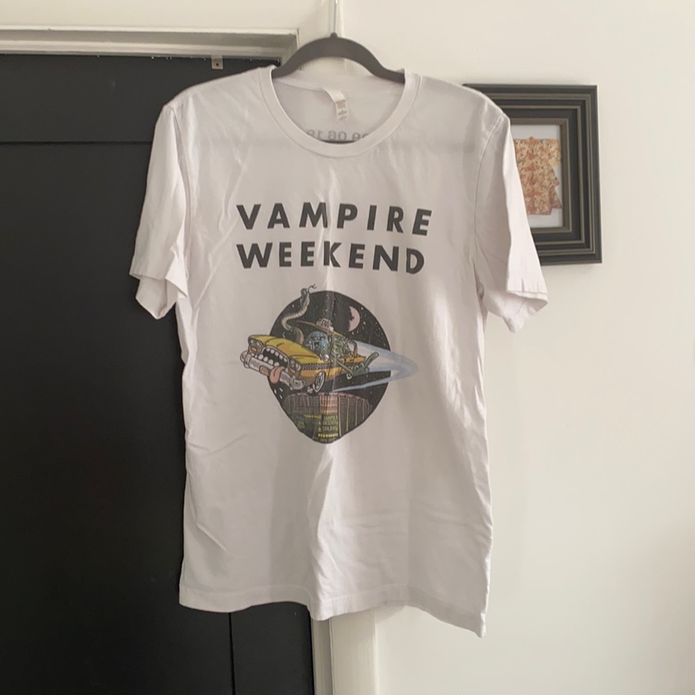 Vampire Weekend official concert merch tee